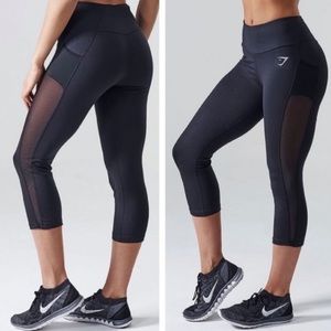 Gymshark Dry sculpture crop legging with pockets